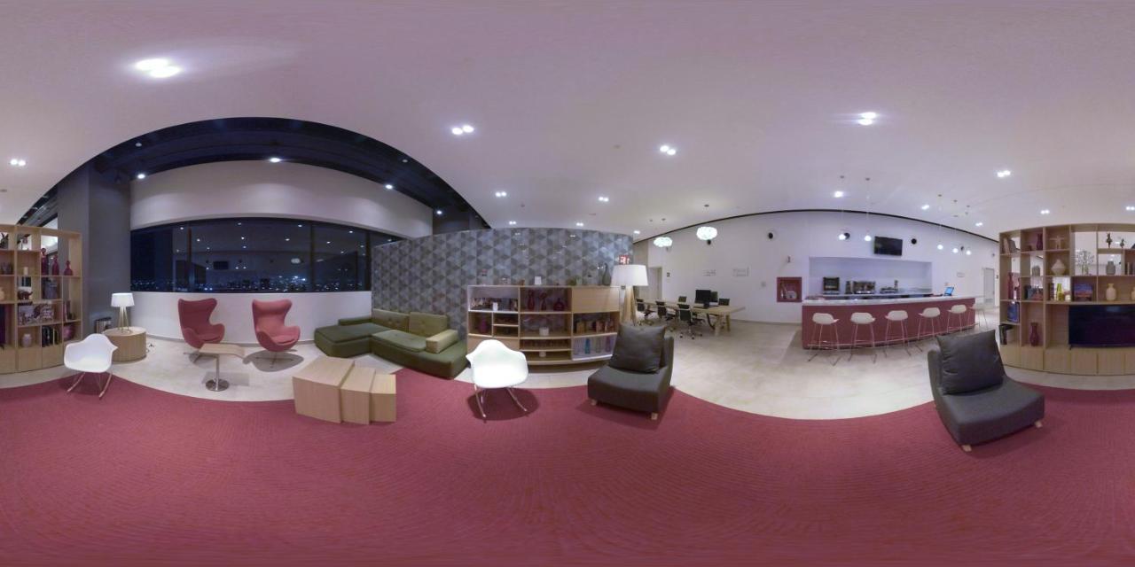 Fiesta Inn Parque 普埃布拉 外观 照片