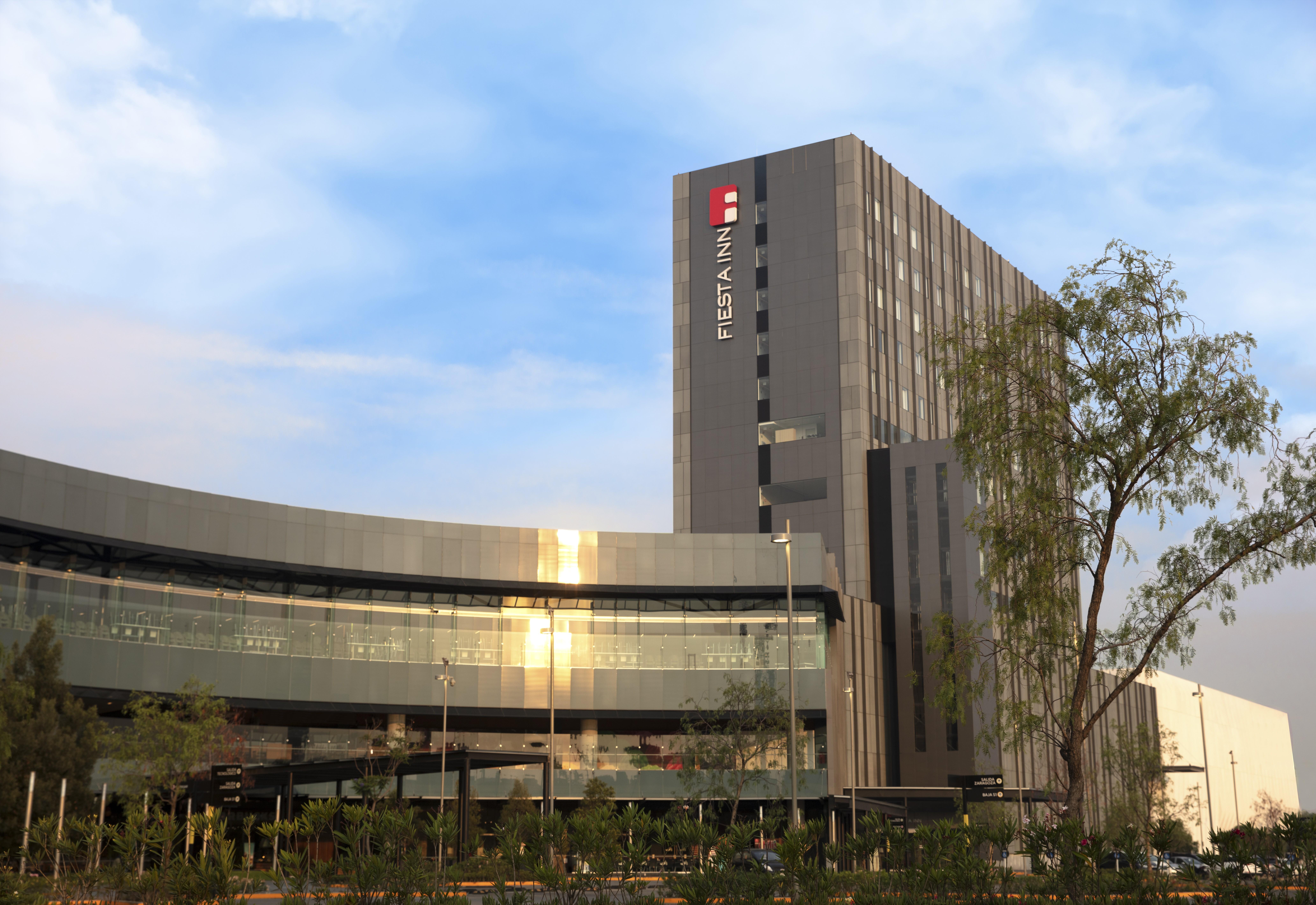 Fiesta Inn Parque 普埃布拉 外观 照片
